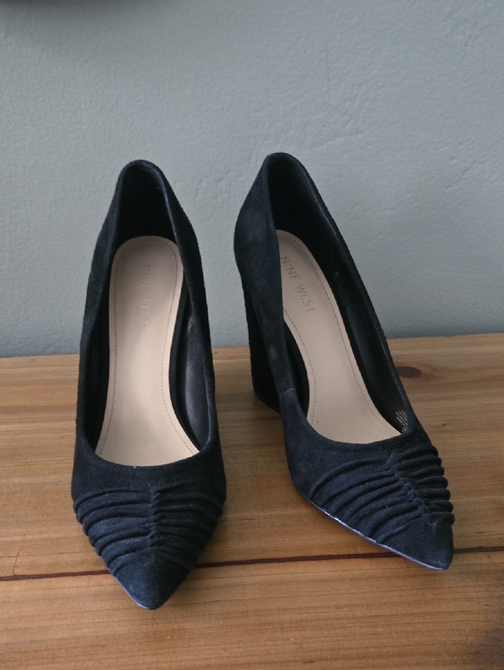 Nine West Black Suede Ruched Pointed-Toe Block Heels